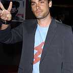  فیلم سینمایی نردبان 49 با حضور Drew Fuller