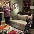  سریال تلویزیونی خانواده امروزی با حضور جس تایلر فرگوسن، اریک استون استریت و Suzy Nakamura