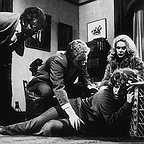  فیلم سینمایی چه کسی از ویرجینیا ولف میترسد؟ با حضور Richard Burton، Elizabeth Taylor، George Segal و Sandy Dennis