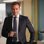  سریال تلویزیونی کت پوشها با حضور Gabriel Macht