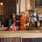  فیلم سینمایی Coffee Shop با حضور Laura Vandervoort و Gabriela Lopez