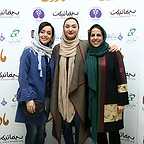 هانیه توسلی و نازنین بیاتی در اکران مردمی فیلم «مادری»