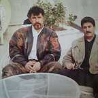 تصویری از شهرام ناصری، بازیگر سینما و تلویزیون در حال بازیگری سر صحنه یکی از آثارش