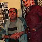 تصویری از سحر احتمایی، بازیگر سینما و تلویزیون در حال بازیگری سر صحنه یکی از آثارش