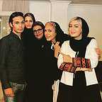 تصویری از پژمان بیوک سینما و تلویزیون در حال بازیگری سر صحنه یکی از آثارش