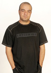 سعید آقاخانی