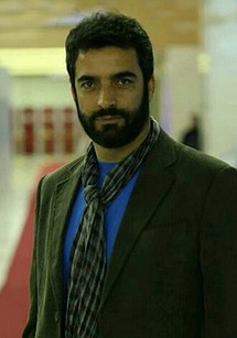 منوچهر هادی