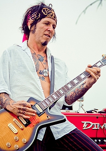 Tracii Guns