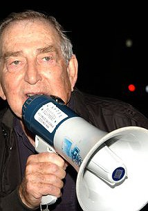 Leonard Stone Leonard Stone