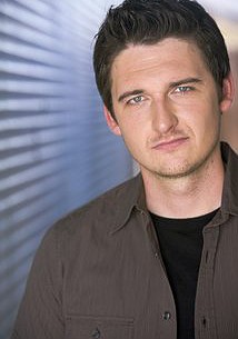 Toby Leonard Moore Toby Leonard Moore