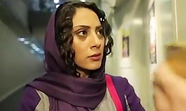 انتقاد جالب "مونا فرجاد" از فیلم "ماهورا"